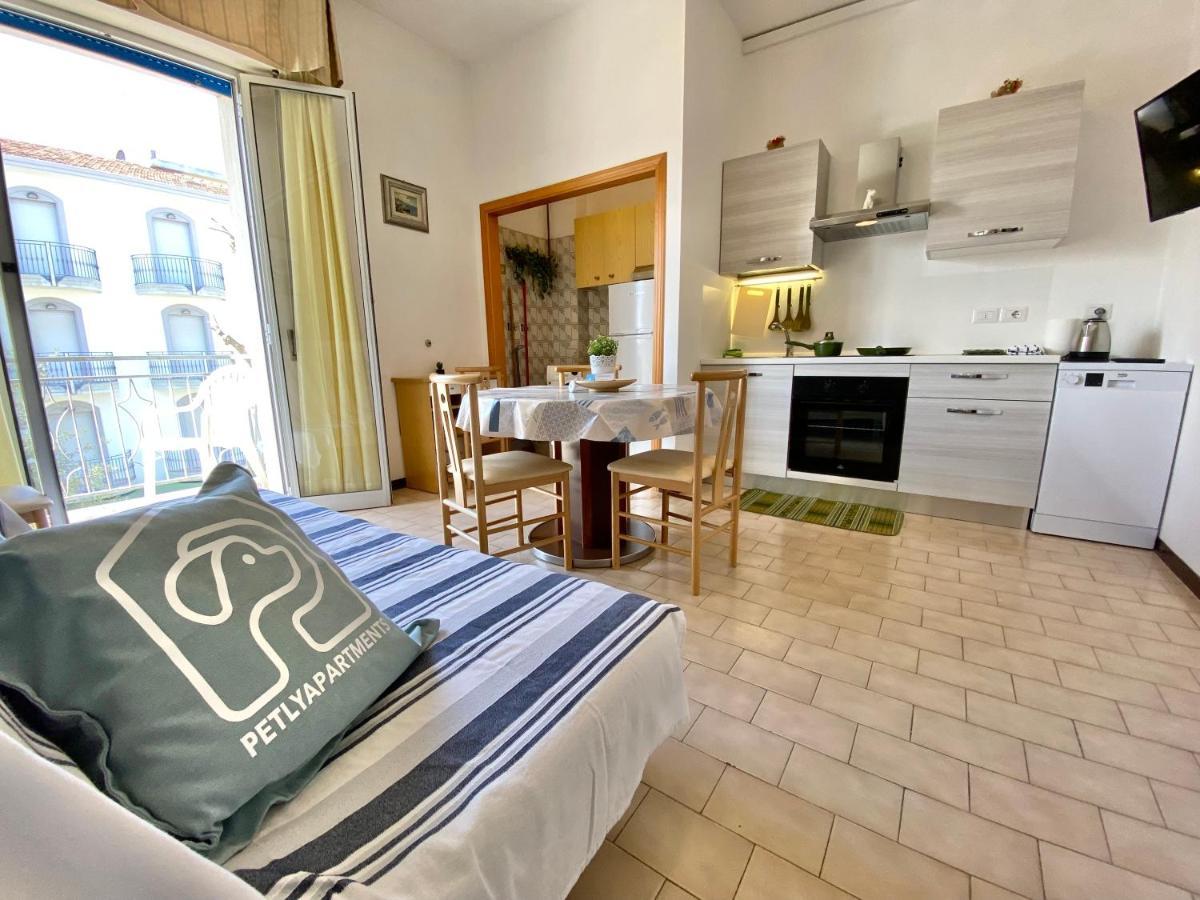 Petlyapartments Bellaria-Igea Marina Exteriér fotografie